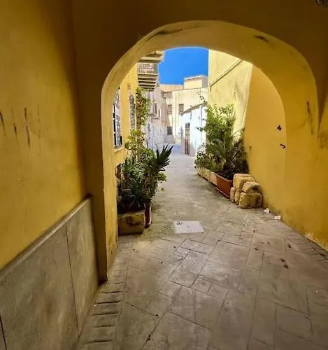 Calacasa Palermo